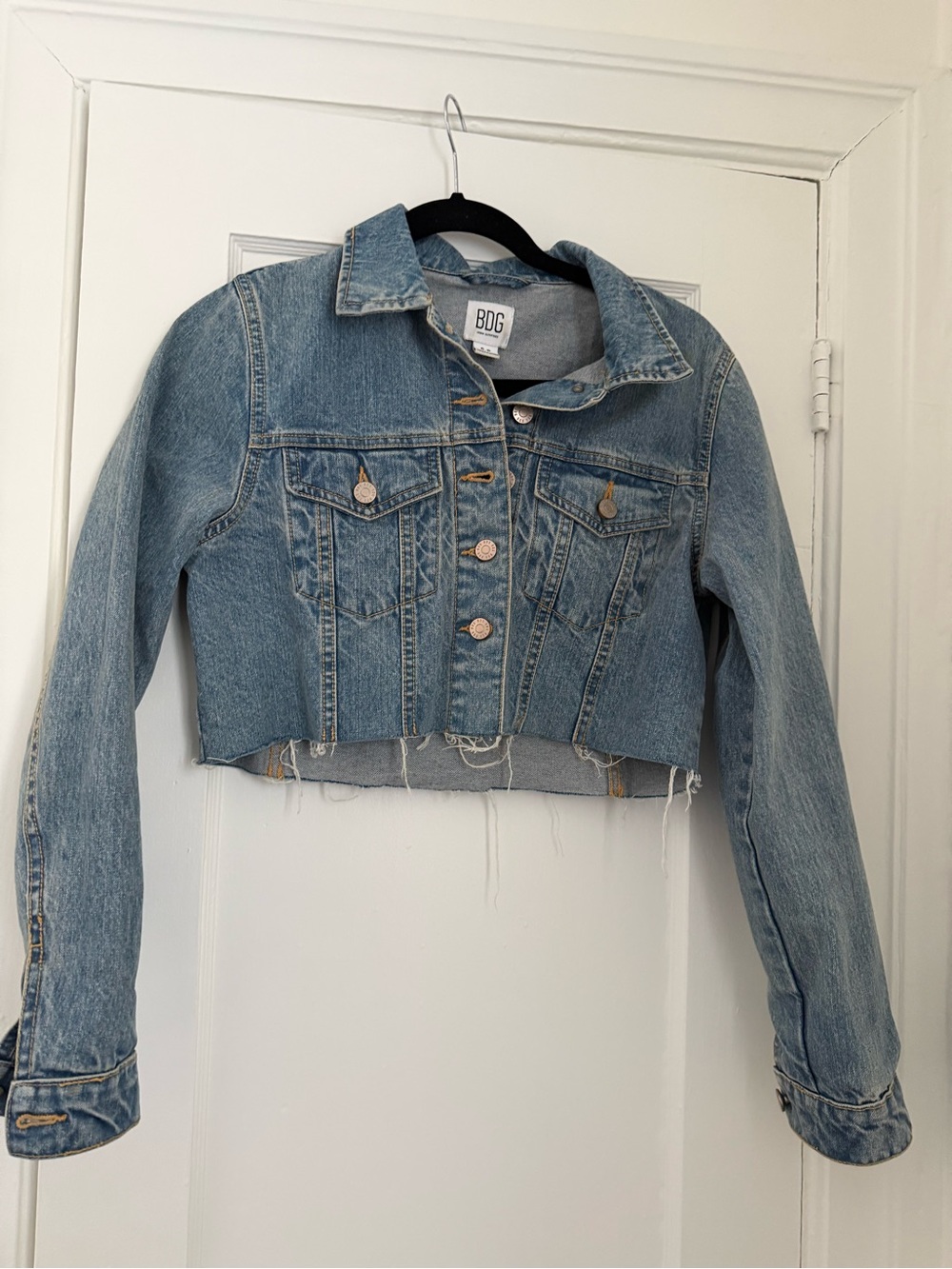 BDG Cropped Light Blue Denim Jacket